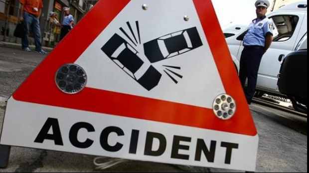 Accident in lant in Ilfov: Sase persoane, intre care un copil, ranite! Sapte masini implicate!