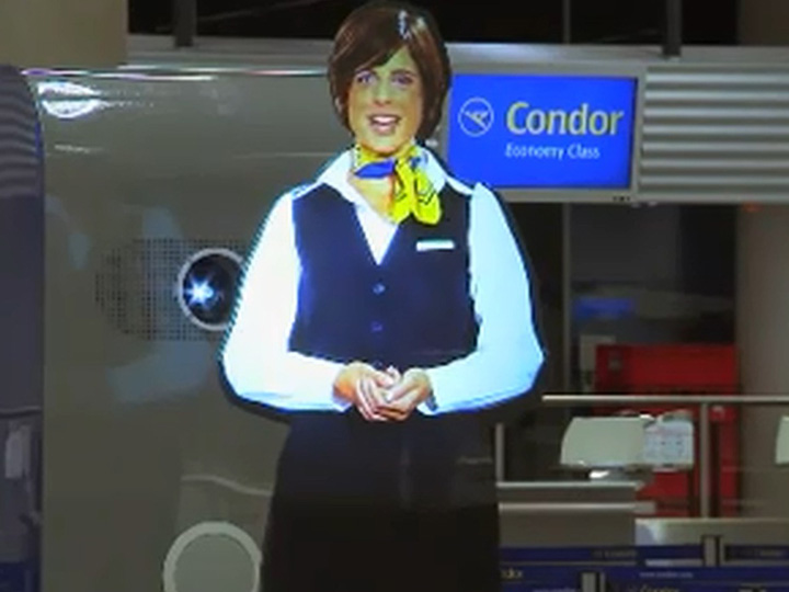 Asistente SF pentru calatori pe aeroportul Henri Coanda