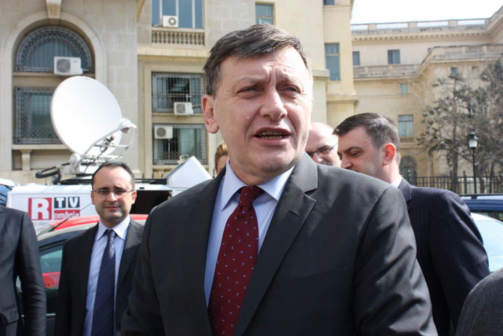 crin antonescu - rica petrescu - Ziarul National