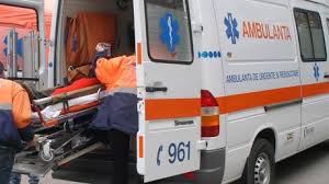 Femeie din Arad, in stare critica dupa ce a fost injunghiata de sot: Agresorul s-a spanzurat!