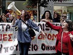 Greva generala in Grecia: Sindicatele protesteaza fata de reducerile salariale!