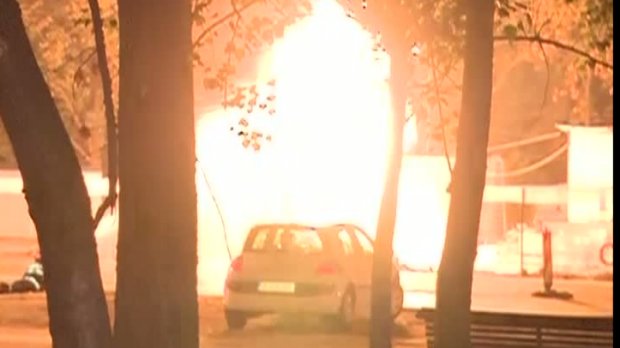 Atac in stil MAFIOT la Botosani: Masina unui ofiter DNA, INCENDIATA!