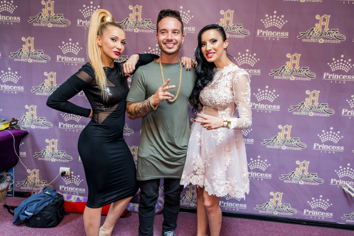 J Balvin, cucerit de romance