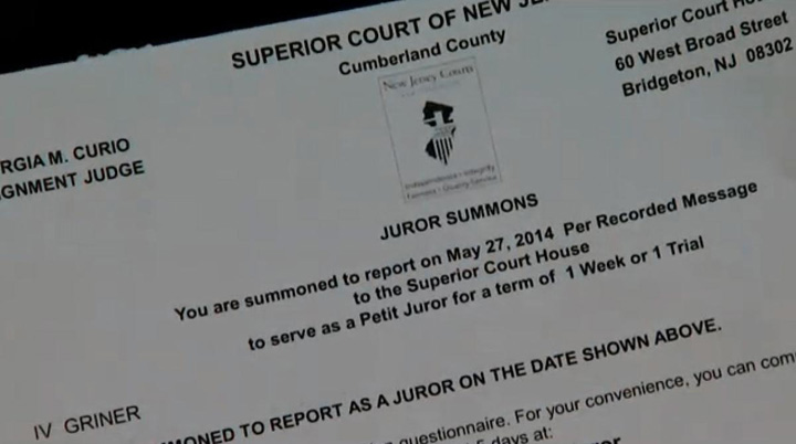 Ciobanesc german, selectionat ca jurat de un Tribunal din New Jersey!