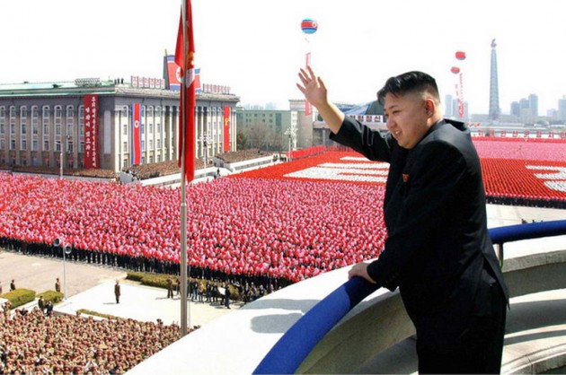 Kim Jong-Un si-a executat un adversar cu un aruncator de flacari