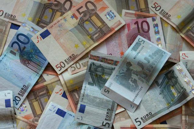 Cursul leu/euro, la minimul ultimelor zece luni