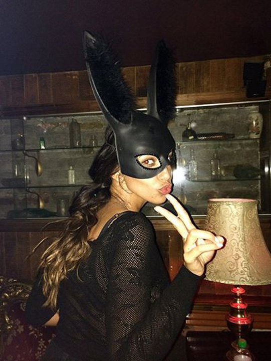Madalina Ghenea nu stie de unde sare iepurele