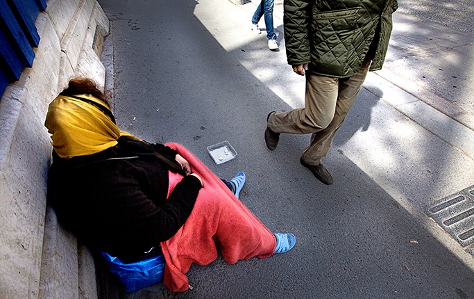 Ministrul suedez pentru Afaceri Europene, „furios” pe Romania, dupa ce a refuzat ajutorul pentru integrarea romilor