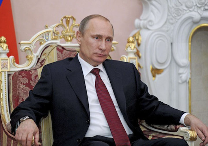 Russian President Putin during his meeting with Armenian President Sarksyan in Yerevan - Ziarul National