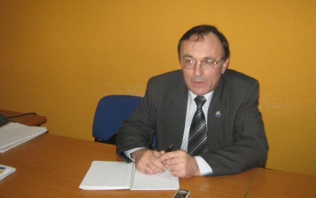 Fostul deputat Neculai Rebenciuc, acuzat de conflict de interese, a fost trimis in judecata