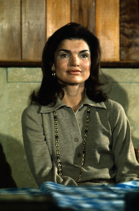 Jacqueline Kannedy - Ziarul National