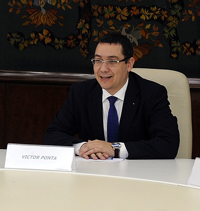 Ponta se crede Isarescu