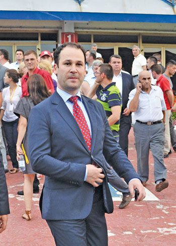 Robert Negoita - Miting USL - Narcis Pop (43) - Ziarul National