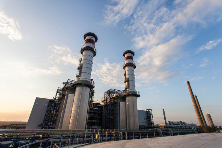 Economia  „duduie” a criza: consumul de energie va scadea in continuare