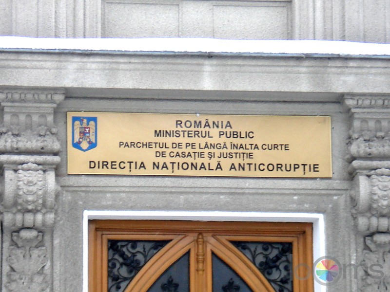 DNA: Judecatorii acuzati de coruptie primeau ca mita bani, televizoare, peste sau haine