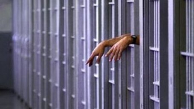 Deținuții vând în penitenciar o doză la două pachete de țigări