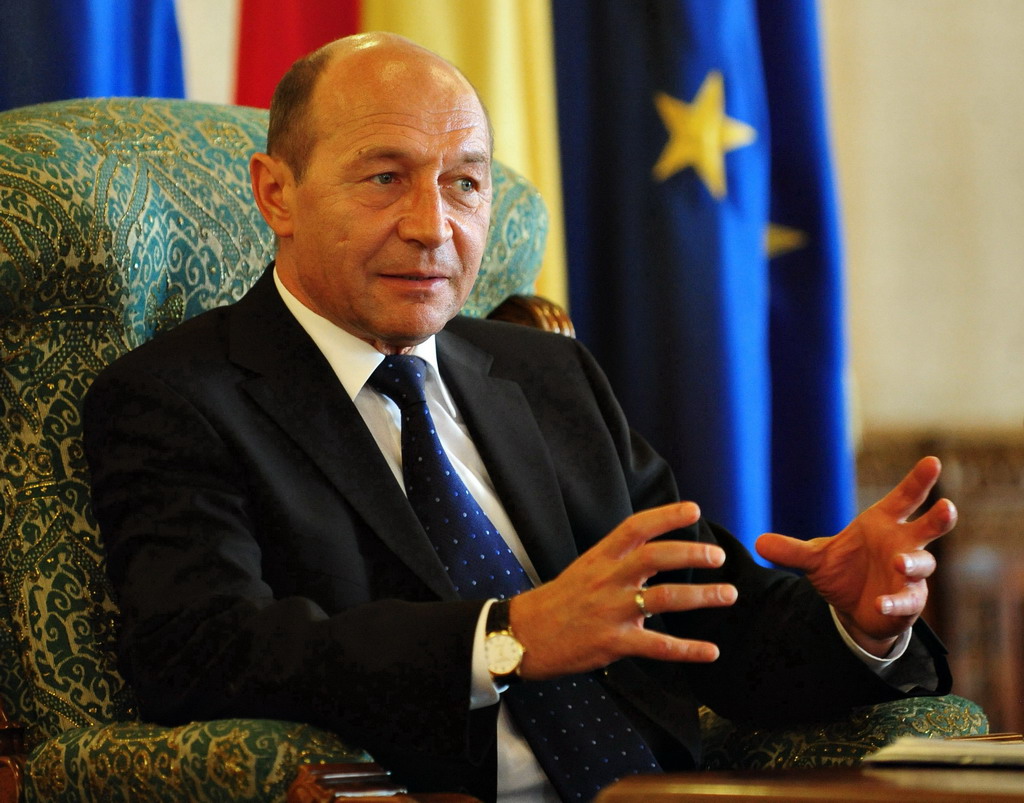 Basescu: Ponta e un mincinos fara caracter, care nu a facut decat sa aplice taxe