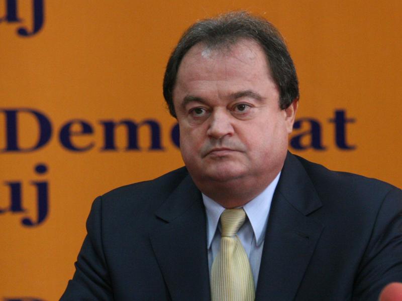 Blaga: Continuam realizarea marelui partid de centru-dreapta. PDL nu o sa stea in nume!