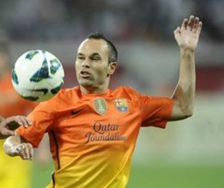 Sara Carbonero pofteste la Iniesta