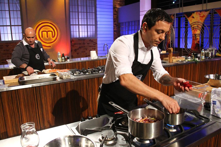 Cei noua concurenti MasterChef vor trece prin testul Michelin