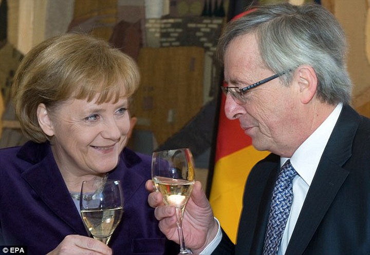 Junker o arde pe tarie