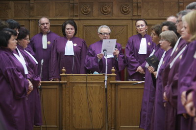 Magistratii vinovati de fapte de coruptie ar putea sa nu mai primeasca pensie de serviciu
