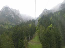 Turisti blocati in Bucegi. Salvamontistii au plecat in cautarea lor