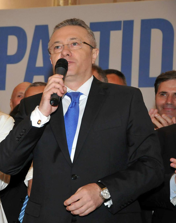 cristian diaconescu - rica petrescu - Ziarul National