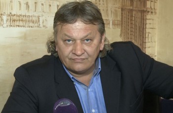 lupu - Ziarul National