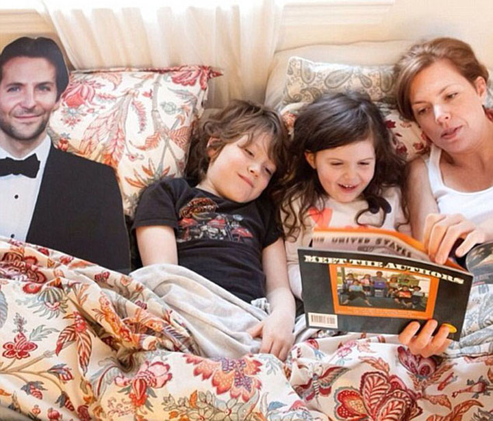 Doarme, noapte de noapte, in pat cu Bradley Cooper