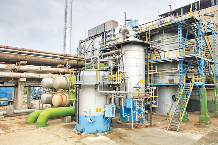 p 6 ndustrie chimica instalatii Viromet - Ziarul National
