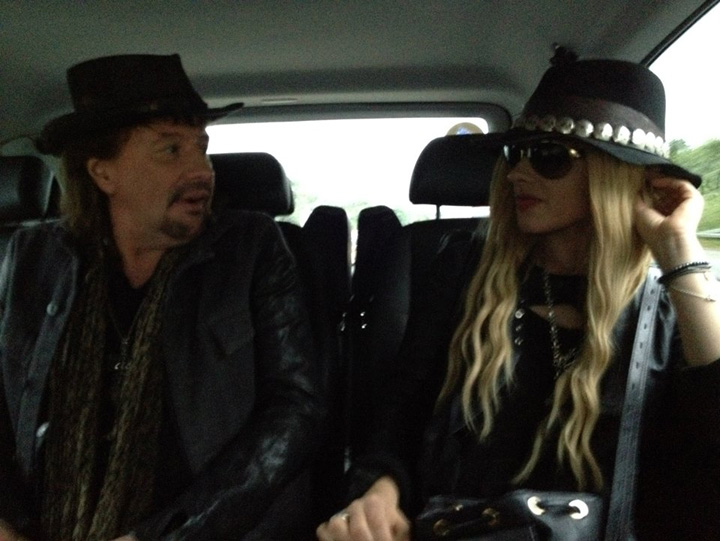 sambora si orianthi - Ziarul National