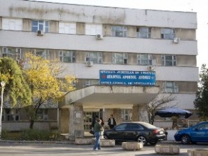O pacienta s-a aruncat pe geamul unui spital din Galati!