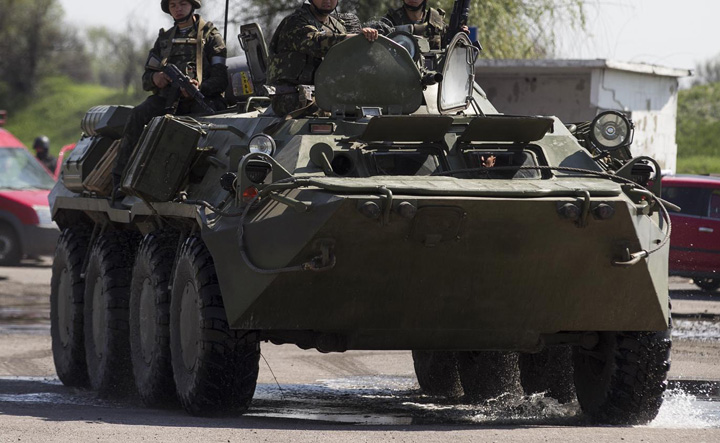 ”Republica” Donetk isi creaza propria armata regulata:  ”Novorosia”
