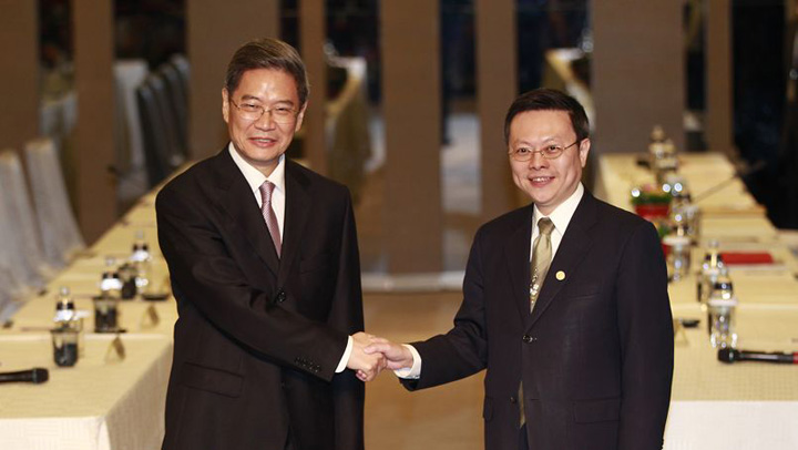 China lanseaza operatiunea ”seduceti Taiwanul”