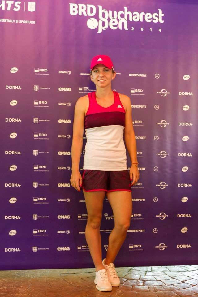 Simona Halep a castigat primul meci la Bucharest Open!