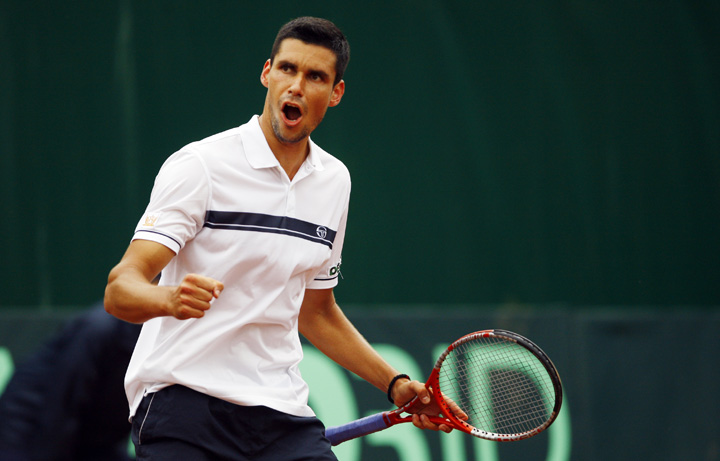 HANESCU SE RETRAGE!