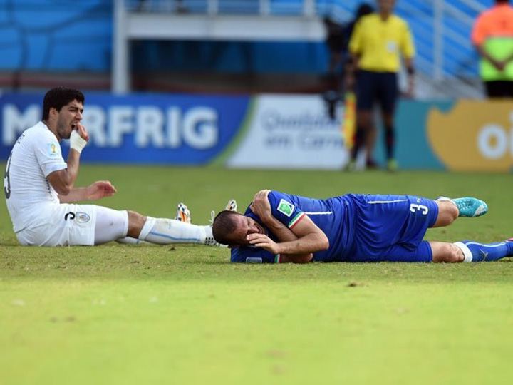 Suarez este anchetat de procuratura italiana