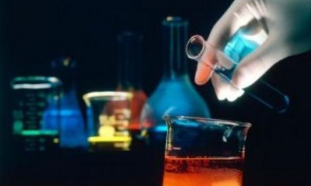 Elevii romani se intorc acasa cu patru medalii de la Olimpiada Internationala de Chimie