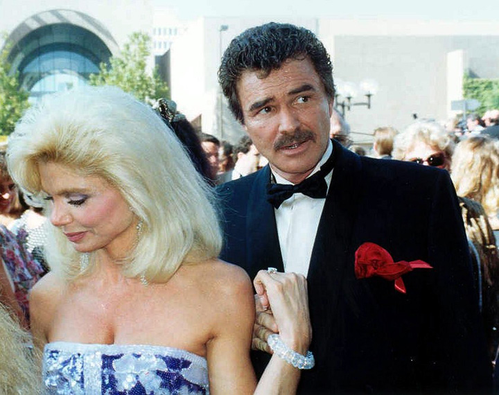 Loni_Anderson_and_Burt_Reynolds - Ziarul National