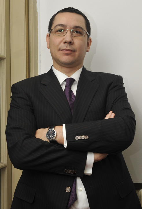 VICTOR -PONTA -FANE (70) - Ziarul National