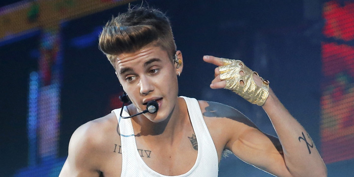 Justin Bieber - Ziarul National