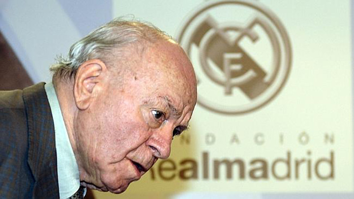 Inima lui Di Stefano n-a mai batut timp de 18 minute