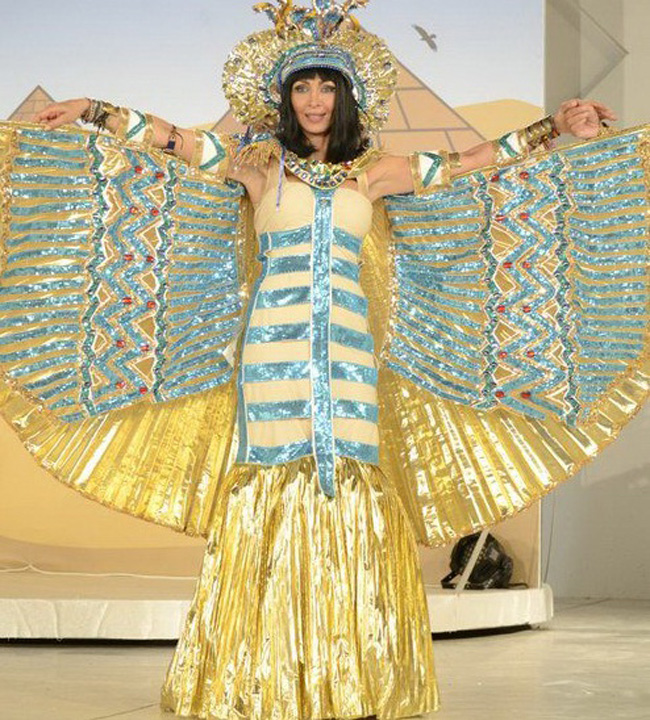 mihaela radulescu cleopatra - Ziarul National