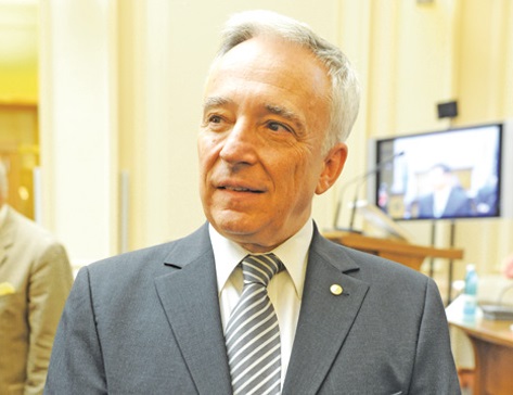 BNR da semnalul ieftinirii creditelor in valuta