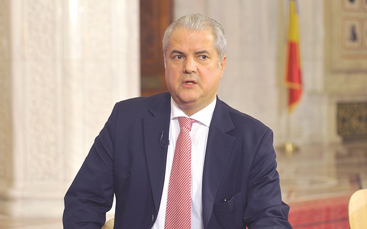Năstase îi taxează „la pachet” pe Iohannis și PNL-ul: Președintele Ca-tas-tro-fă/Așa că să ne mai lase…