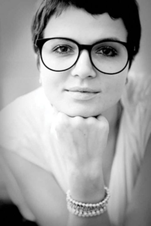 MARIA APOSTOL - Ziarul National
