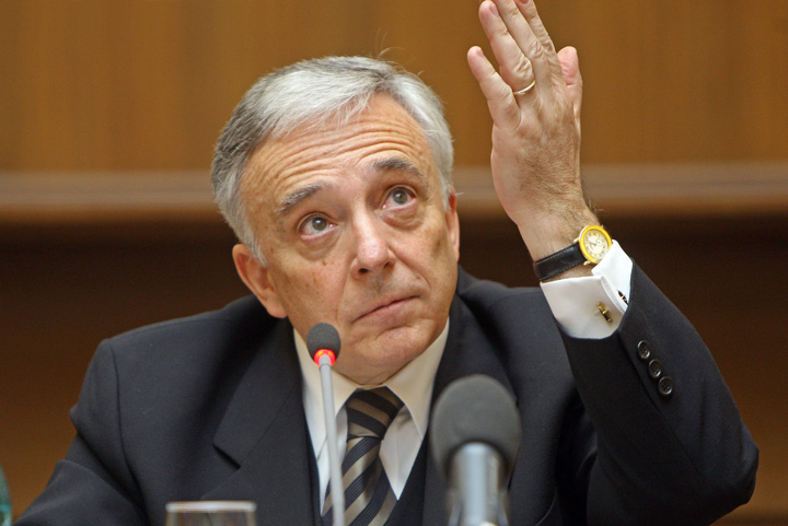 MUGUR ISARESCU-FANE (2) - Ziarul National