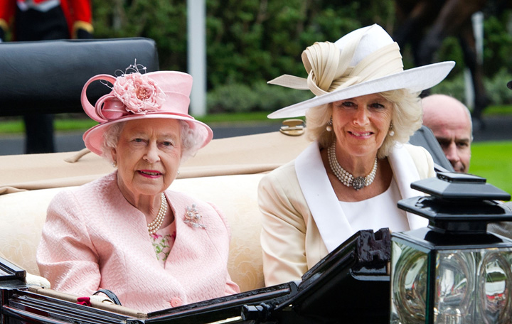 Queen-Elizabeth-II-Camilla-Duchess-Cornwall-Day-1 - Ziarul National