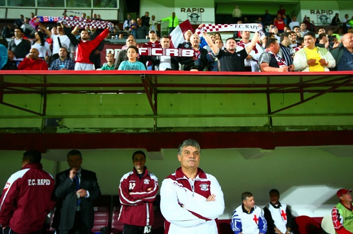 Pleaca Ganea, vine Andone